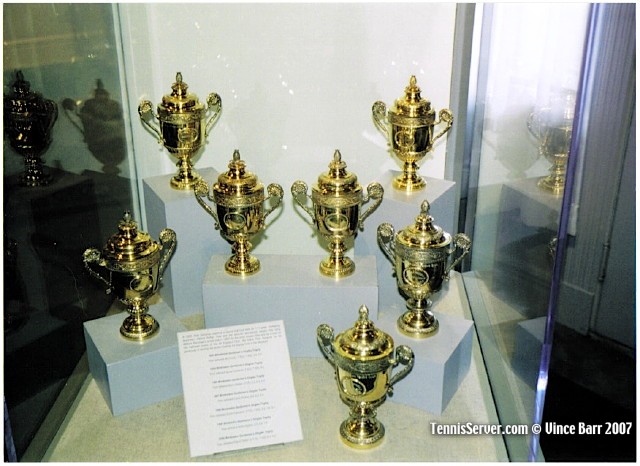 Sampras' 7 Wimbledon Trophies.