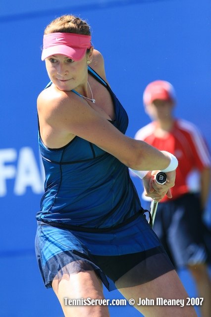 Tennis - Julia Vakulenko
