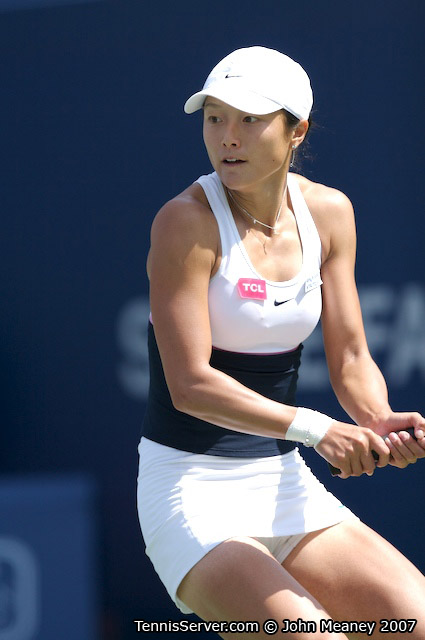 Tennis - Yan Zi
