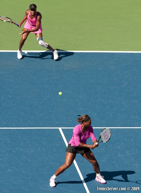 Tennis - Serena Williams - Venus Williams