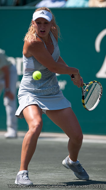 <http://www.sonyericssonwtatour.com/page/Player/Info/0,,12781%7E12631,00.html?>Caroline Wozniacki Tennis