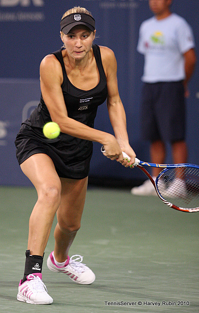 Alona Bondarenko Mercury Insurance Open Tennis