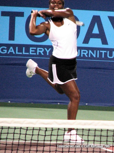 Tennis - Mashona Washington
